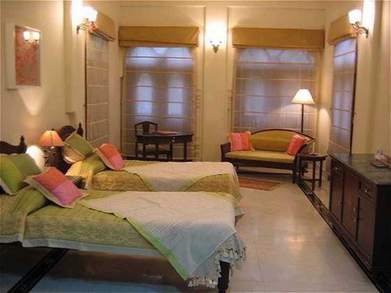 Club Mahindra Bharatpur Hotell Rum bild